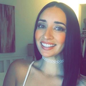 Meet your Posher, Madeline